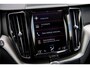 Volvo XC60 2.0 Recharge T6 AWD R-Design | Trekhaak | 21" | Adaptieve Cruise Control | Donker Glas | Stoel en Stuurverwarming | 360 Camera | Panoramadak |