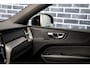 Volvo XC60 2.0 Recharge T6 AWD R-Design | Trekhaak | 21" | Adaptieve Cruise Control | Donker Glas | Stoel en Stuurverwarming | 360 Camera | Panoramadak |
