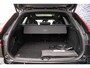 Volvo XC60 2.0 Recharge T6 AWD R-Design | Trekhaak | 21" | Adaptieve Cruise Control | Donker Glas | Stoel en Stuurverwarming | 360 Camera | Panoramadak |