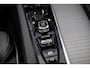 Volvo XC60 2.0 Recharge T6 AWD R-Design | Trekhaak | 21" | Adaptieve Cruise Control | Donker Glas | Stoel en Stuurverwarming | 360 Camera | Panoramadak |