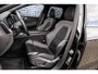 Volvo XC60 2.0 Recharge T6 AWD R-Design | Trekhaak | 21" | Adaptieve Cruise Control | Donker Glas | Stoel en Stuurverwarming | 360 Camera | Panoramadak |