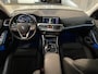 BMW 3-Serie 330e Sport Line 18"/Adaptieve cruise/Stuur + stoelverwarming/PDC v+a/Sportstoelen + memory + elektrisch/HiFi/Apple Carplay & Android Auto