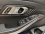 BMW 3-Serie 330e Sport Line 18"/Adaptieve cruise/Stuur + stoelverwarming/PDC v+a/Sportstoelen + memory + elektrisch/HiFi/Apple Carplay & Android Auto