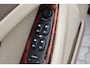 Jaguar S-Type 2.7D V6 Executive Navigatie, Schuif- kanteldak, Alpine installatie, Stoelverwarming, Lederen interieur, Cruise control
