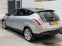 Lancia Delta 1.4-16V Platino