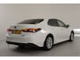 Toyota Camry 2.5 Hybrid Lounge | Camera | Stl. verw. | Park assist | Dodehoek detectie | Apple/ Android |
