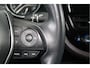 Toyota Camry 2.5 Hybrid Lounge | Camera | Stl. verw. | Park assist | Dodehoek detectie | Apple/ Android |