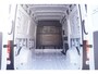 Volkswagen Crafter 35 2.0 TDI 177 pk L3H3 Aut. va 553,- p/mnd Navi Camera, Lane Assist, LED Koplampen, PDC V+A, 3-Zits, Nieuw
