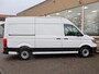 Volkswagen Crafter 35 2.0 TDI 140 PK L3H3 + 3000 KG TREKHAAK + NAVIGATIE / CAMERA / DAB / APPLE CARPLAY