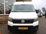 Volkswagen Crafter 35 2.0 TDI 140 PK L3H3 + 3000 KG TREKHAAK + NAVIGATIE / CAMERA / DAB / APPLE CARPLAY