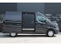 Renault Master T35 2.0 dCi 170pk L2H2 Extra - Navigatie - Blind Spot - Camera - Stoelverwarming - Verwarmde voorruit - Rijklaar