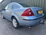 Ford Mondeo 1.8-16V First Edition