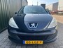 Peugeot 206+ 1.1 XR NIEUWE APK !