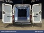 Volkswagen Crafter 2.0 TDI L3H2 L2H1 Euro6 Airco | Camera | Apple Carplay | Android Auto | Trekhaak Bijrijdersbank