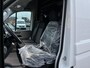Volkswagen Crafter 35 2.0 TDI L3H3 Trendline | Automaat | 140 Pk | LED | A-Camera | Cruise | BPM Vrij |MJ2025|