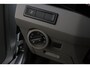 Volkswagen Transporter 2.0 TDI L2H1 BULLI DUBBEL CABINE 150PK DSG 2020 / ACTIVE DISPLAY / LEDEREN BEKLEDING / APPLE CARPLAY / PDC