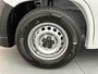 Peugeot Boxer L2H2 Zwaar 3.5t 140 pk | Parkeersensoren Voor en Achter | Airco | Trekhaak | Zijschuifdeur Rechts | LED Dagrijverlichting | Mistlampen Voor | Volwaardig Reservewiel |