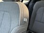 Volvo EC40 Single Motor Extended Range Business Edition 82kWh | Panoramadak | Verwarmbare voorstoelen | Verwarmbaar stuurwiel | rondom zicht Camera | Getint Glas | 19" Lichtmetalen velgen |