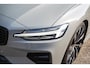 Volvo V60 B4 Plus Dark | 360 Camera | 20 inch | Nappa sport-leder | Exterior Styling Kit | Google Nav | Power Seats |