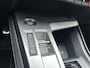 Peugeot 308 SW 1.2 Hybrid 145 PK GT Automaat | Panorama Schuif-Kanteldak | Afneembare trekhaak | Alcantara Massage Stoelen Elektrisch Verstelbaar | Navigatie | Digitaal Dashboard | 360 Graden Camera | Adaptieve Cruise Control | Dode Hoek detectie | Keyless Entry | Handsfree Kofferklep | Stoelverwarming | 18" PORTLAND Velgen