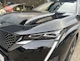 Peugeot 308 SW 1.2 Hybrid 145 PK GT Automaat | Panorama Schuif-Kanteldak | Afneembare trekhaak | Alcantara Massage Stoelen Elektrisch Verstelbaar | Navigatie | Digitaal Dashboard | 360 Graden Camera | Adaptieve Cruise Control | Dode Hoek detectie | Keyless Entry | Handsfree Kofferklep | Stoelverwarming | 18" PORTLAND Velgen