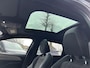 Peugeot 308 SW 1.2 Hybrid 145 PK GT Automaat | Panorama Schuif-Kanteldak | Afneembare trekhaak | Alcantara Massage Stoelen Elektrisch Verstelbaar | Navigatie | Digitaal Dashboard | 360 Graden Camera | Adaptieve Cruise Control | Dode Hoek detectie | Keyless Entry | Handsfree Kofferklep | Stoelverwarming | 18" PORTLAND Velgen