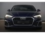 Audi A5 Sportback 35 TDI S-Line edition Automaat Navarra Blue Full LED Wegklapbare Trekhaak Virtual Cockpit Navigatie Achteruitrijcamera Clima Cruise Parkeersensor Half Leder Sportstoelen Draadloos Carplay