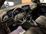 Volkswagen T-Roc 1.5 TSI R-Line | Pano | IQ - Light | Ledbar Keyless | Nav | Cam | Travel Assist |