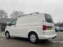 Volkswagen Transporter 2.0 TDI L1H1 26 Economy Business | Erg netjes! | 90pk SCI  Trekhaak | Apple Carplay | Airco | Gestoffeerde laadruimte | Parkeersensoren