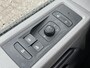 Volkswagen Transporter 2.0 TDI L1H1 26 Economy Business | Erg netjes! | 90pk SCI  Trekhaak | Apple Carplay | Airco | Gestoffeerde laadruimte | Parkeersensoren