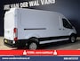 Ford Transit 2.0 TDCI 131pk L3H2 Euro6 ** Airco | Camera | Navigatie | Apple Carplay | Cruisecontrol Android Auto, Verwarmde voorruit, Stoelverwarming, Parkeersensoren, Bijrijdersbank