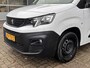 Peugeot Partner 1.5 BlueHDi 102pk Airco Cruise controle Trekhaak 1000kg trekgewicht Parkeerhulp achter en voor Camera Schuifdeur Telefoonverbinding Multimedia Android Apple carplay 2-Persoons 1e eigenaar  Euro 6