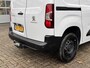 Peugeot Partner 1.5 BlueHDi 102pk Airco Cruise controle Trekhaak 1000kg trekgewicht Parkeerhulp achter en voor Camera Schuifdeur Telefoonverbinding Multimedia Android Apple carplay 2-Persoons 1e eigenaar  Euro 6