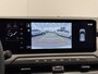 Kia EV3 Plus Long Range Plus 81.4 kWh | €3.000,- Inruilvoordeel! | Private Lease vanaf € 559,- | €700,- korting op een Kia Charge laadpaal | 2,99% rente | 605Km WLTP | Navigatie | Adaptieve cruisecontrol | Stoel en stuur verwarming | Keyless entry | Dodehoekassistent | Parkeersensoren V+A | Privacy glass | Draadloos telefoonoplader |