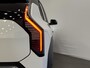Kia EV3 Plus Long Range Plus 81.4 kWh | €3.000,- Inruilvoordeel! | Private Lease vanaf € 559,- | €700,- korting op een Kia Charge laadpaal | 2,99% rente | 605Km WLTP | Navigatie | Adaptieve cruisecontrol | Stoel en stuur verwarming | Keyless entry | Dodehoekassistent | Parkeersensoren V+A | Privacy glass | Draadloos telefoonoplader |
