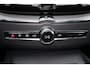 Volvo XC60 T6 Recharge AWD Plus Dark - LONG RANGE - Panorama/schuifdak - IntelliSafe Assist & Surround - 360° Camera - Harman/Kardon audio - Adaptieve LED koplampen - Verwarmde voorstoelen, stuur & achterbank - Parkeersensoren voor & achter - Elektr. bedienb. voorstoelen met geheugen - Draadloze tel. lader - Extra getint glas - 20' LMV