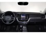 Volvo XC60 T6 Recharge AWD Plus Dark - LONG RANGE - Panorama/schuifdak - IntelliSafe Assist & Surround - 360° Camera - Harman/Kardon audio - Adaptieve LED koplampen - Verwarmde voorstoelen, stuur & achterbank - Parkeersensoren voor & achter - Elektr. bedienb. voorstoelen met geheugen - Draadloze tel. lader - Extra getint glas - 20' LMV
