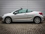Peugeot 207 CC 1.6 VTi Griffe | Clima | Cruise | Leer | Stoelverwarming | 17 inch |