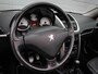 Peugeot 207 CC 1.6 VTi Griffe | Clima | Cruise | Leer | Stoelverwarming | 17 inch |