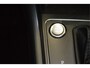 Volkswagen Touran 1.6 TDI SCR Comfortline Business , A UITRIJ CAM , CLIMATR , CR CONTR , NAVI , PDC V+A ,