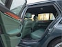 ALPINA B5 Touring ALPINA - B5 Touring - Last of Line - Lavalina 2 Waldgrün - Full-Option - Sonderwunsch ''Orinoco''