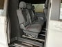 Mercedes-Benz V-klasse V 250d L2 Automaat Dubbel Cabine Style | Facelift | AMG Line | BPM Vrij | Distronic+ | Stoelverwarming | Parkpilot | Trekhaak