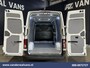 Volkswagen Crafter 2.0 TDI 140pk L3H3 L2H2 Euro6 Airco | Camera | Apple carplay | Android auto bijrijdersbank, 3000kg trekvermogen