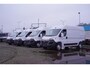 Opel Movano 2.2D 140 pk L2H2 va 299,- p/mnd Navi, Camera Apple Carplay, Cruise Control, Airco ECC, Nieuw 2023, 3-Zits