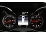 Mercedes-Benz V-klasse 250d VIP | 6 Persoons | Playstation | TV | Massage | Koelkast | Luchtvering | Camera | Lane Assist | Navigatie | Stoelverwarming | 191PK. Cruise Control | Automatische deur.