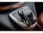 Mercedes-Benz V-klasse 250d VIP | 6 Persoons | Playstation | TV | Massage | Koelkast | Luchtvering | Camera | Lane Assist | Navigatie | Stoelverwarming | 191PK. Cruise Control | Automatische deur.