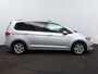 Volkswagen Touran 1.5 TSI Highline 7p Automaat | Stoelverwarming | Adaptive Cruise Control | Parkeersensoren | Apple CarPlay