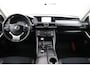 Lexus IS 300h Hybrid | Navigatie | 19" Velgen | PDC V+A | Voorruitverwarming |