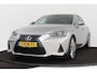 Lexus IS 300h Hybrid | Navigatie | 19" Velgen | PDC V+A | Voorruitverwarming |