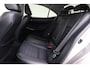 Lexus IS 300h Hybrid | Navigatie | 19" Velgen | PDC V+A | Voorruitverwarming |